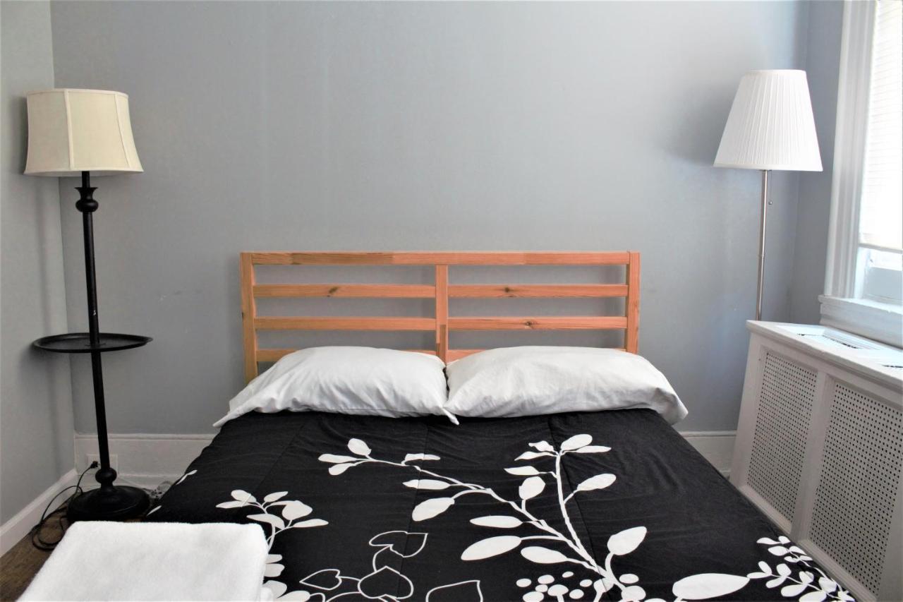 Clover 2900 - Apartment And Rooms With Private Bathroom Near Washington Ave South Philly Philadelphia Kültér fotó