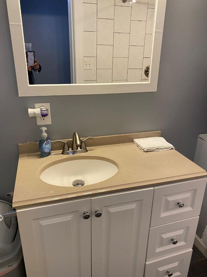 Clover 2900 - Apartment And Rooms With Private Bathroom Near Washington Ave South Philly Philadelphia Kültér fotó