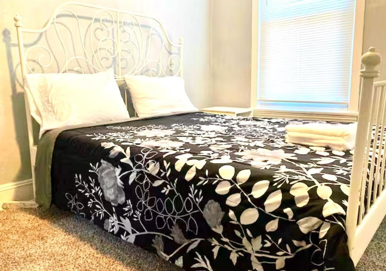 Clover 2900 - Apartment And Rooms With Private Bathroom Near Washington Ave South Philly Philadelphia Kültér fotó