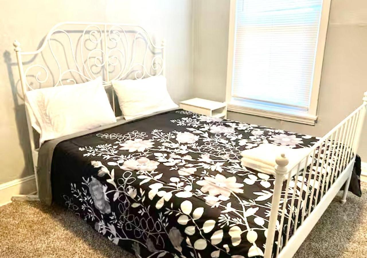 Clover 2900 - Apartment And Rooms With Private Bathroom Near Washington Ave South Philly Philadelphia Kültér fotó