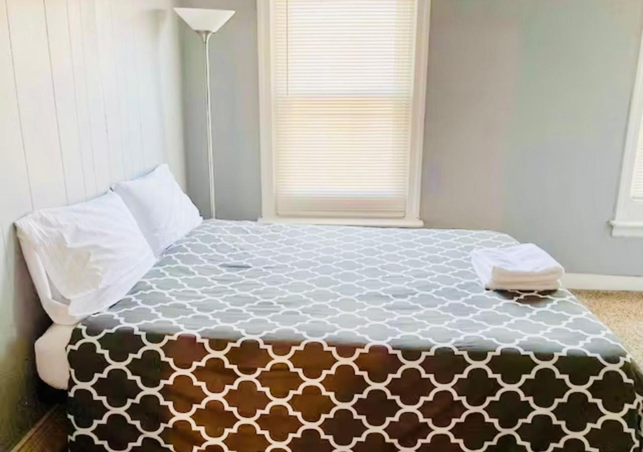 Clover 2900 - Apartment And Rooms With Private Bathroom Near Washington Ave South Philly Philadelphia Kültér fotó