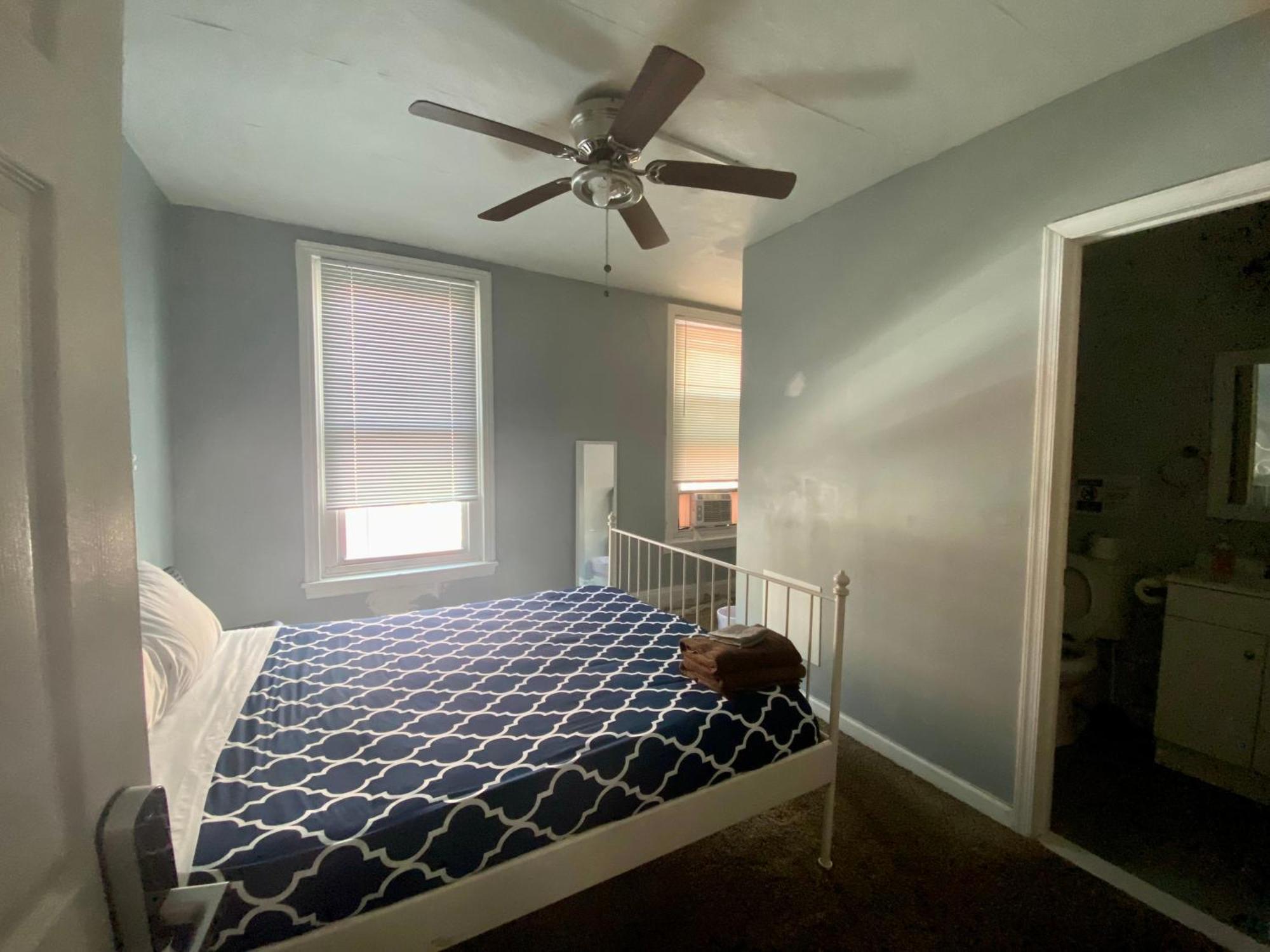 Clover 2900 - Apartment And Rooms With Private Bathroom Near Washington Ave South Philly Philadelphia Szoba fotó