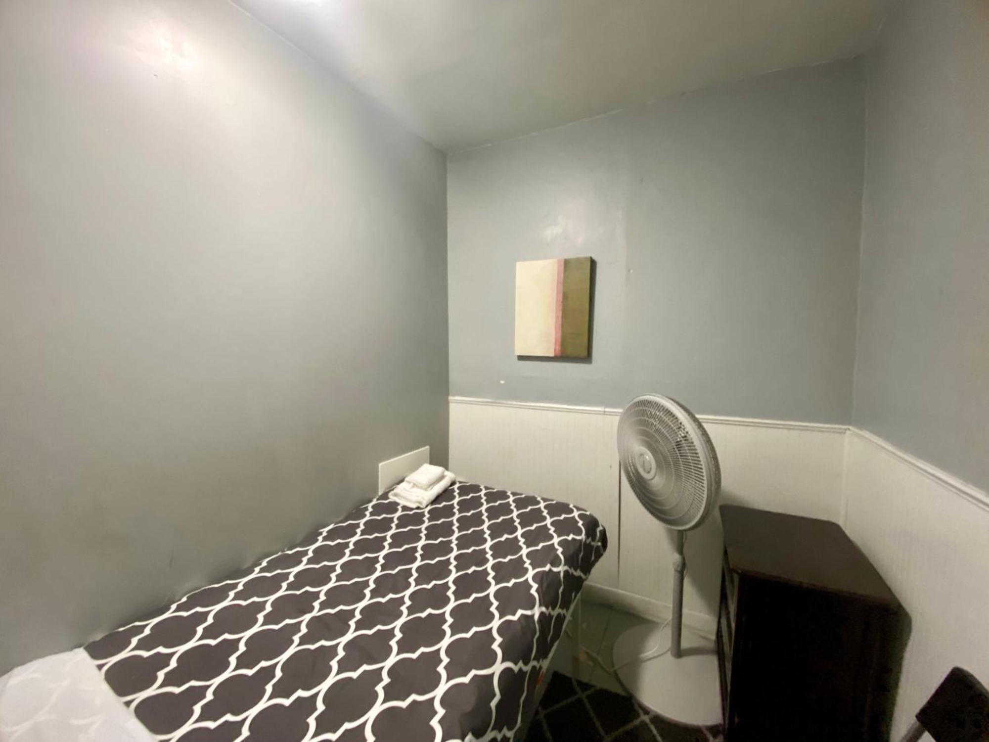 Clover 2900 - Apartment And Rooms With Private Bathroom Near Washington Ave South Philly Philadelphia Kültér fotó